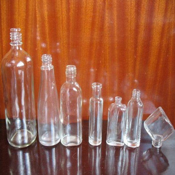 Nopea paras hinta SUS304 Economy Automaattinen itseliimautuva tarra-injektiopullon etiketöintikone