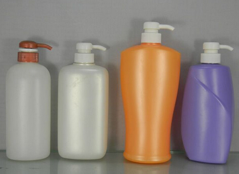 Monikäyttöinen pyöreä pullon etiketöintikone punaviinin PLC-ohjaukseen