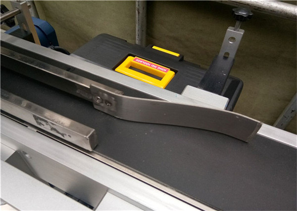 CE Top Labeling Machine juoma / juomat / päivittäinen kemikaali / lääketiede