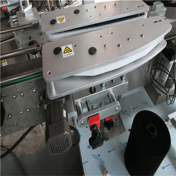 Täysautomaattinen neliömäisten pullojen etiketöintikone 4000-8000 B / H-kapasiteetti