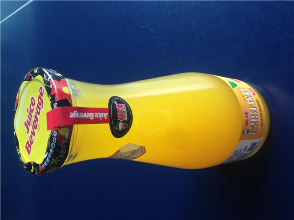 Itsekiinnittyvä etiketöintikone, lineaarinen pystysuora neljän tarran sauva-etikettikone