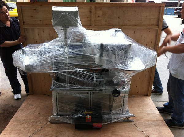 45 m / min nopeustarratarrasovitin Sqaure / pyöreille / tasaisille vesipulloille