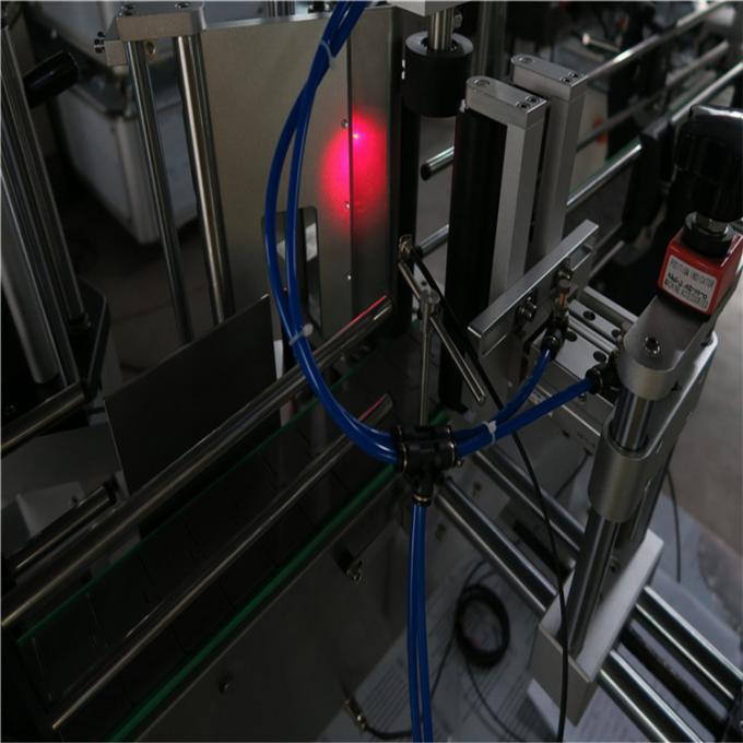 Viinipullojen etikettien applikaattorikone, tehokas servomoottori, olutpullojen etiketöijä