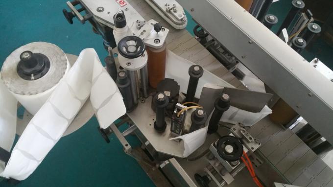 25 kg: n purkki neliön pullotarra-applikaattorikone, etiketöintikone syöttöpulloilla vakaa nopeus