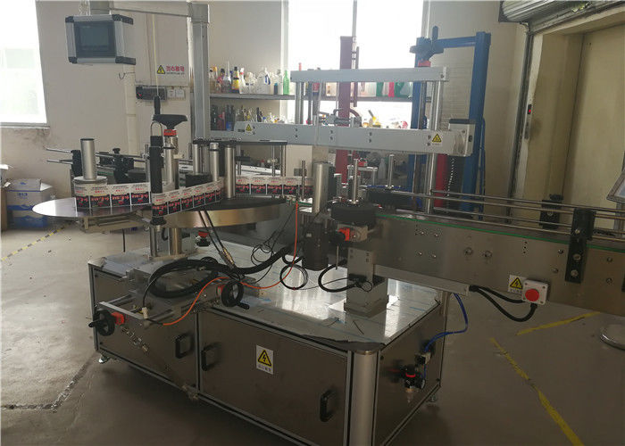 Kiina Adhesive Oval Bottle Labeling Machine 5000B / H - 8000B / H Kapasiteetti tunnissa toimittaja