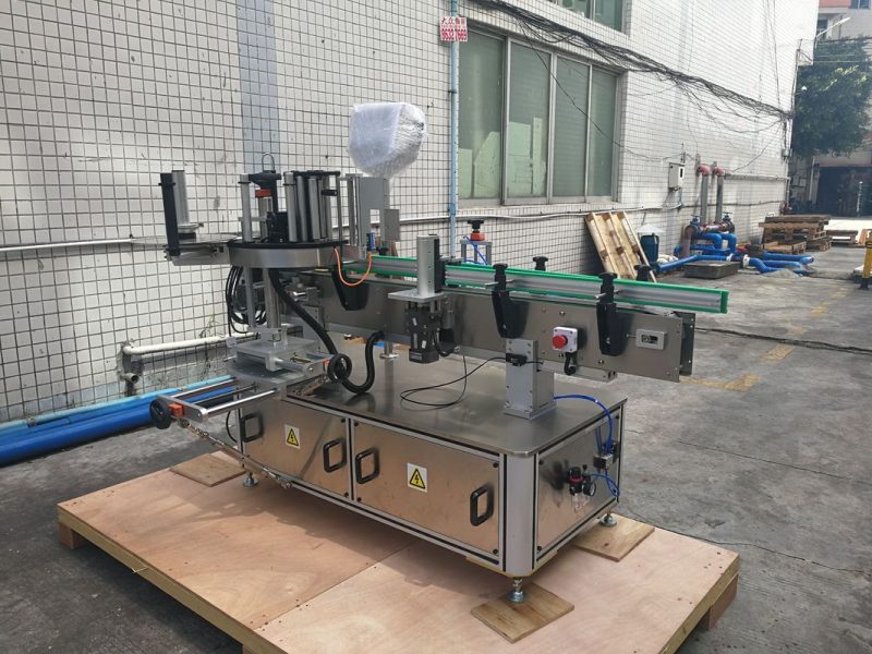 Kiina itseliimautuva automaattinen pyöreän pullon tarran etikettikone PLC-ohjauksen toimittaja