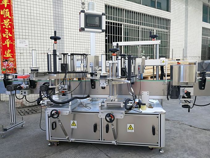 Kaksipuolinen etu- ja takaosa itseliimautuva etikettikone, jossa kosketusnäyttö on täysin automaattinen